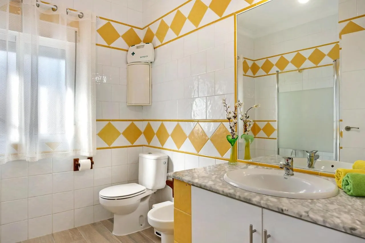 הוילה קוניל דה לה פרונטרה Casa Antonia 1